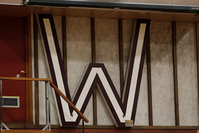 Thurston.Willamette.boys-basketball.Michele-Bunch.2